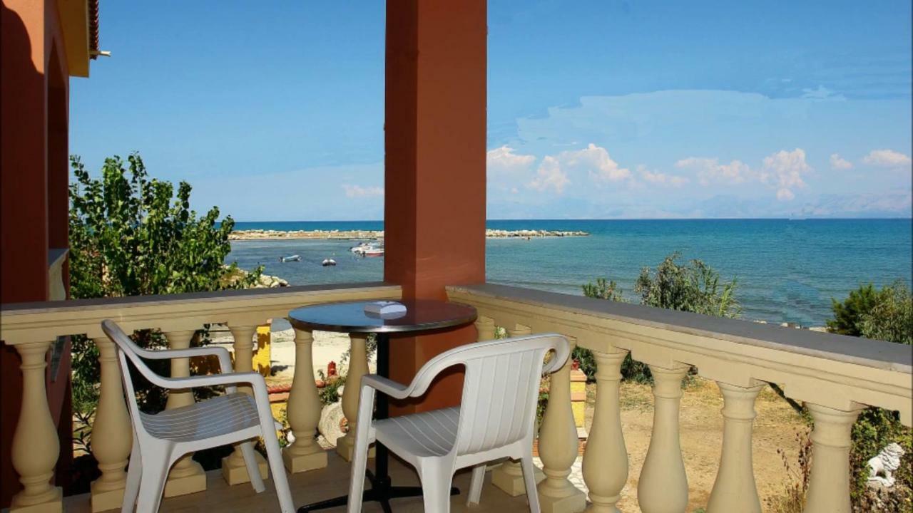 Makris Apartments โรดา ภายนอก รูปภาพ