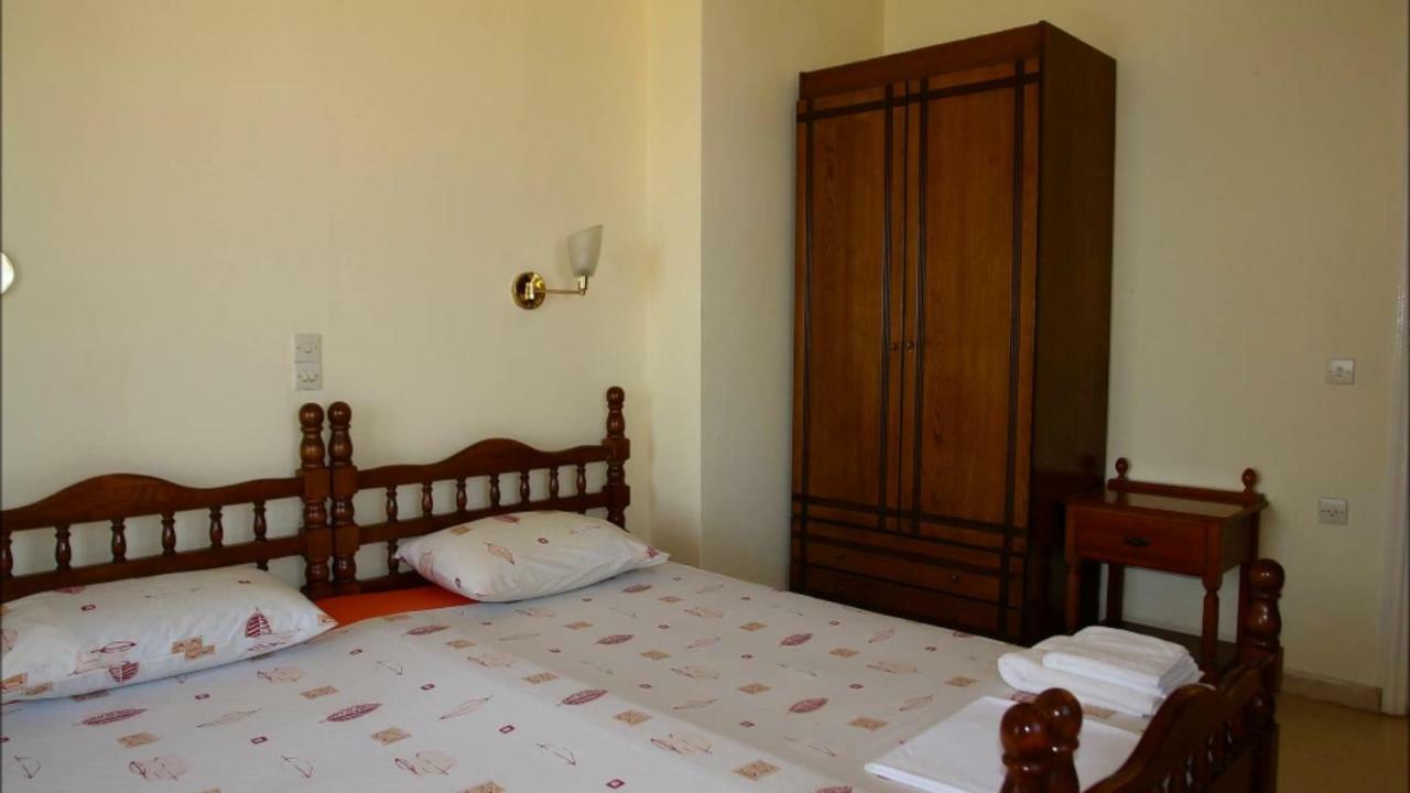 Makris Apartments โรดา ภายนอก รูปภาพ